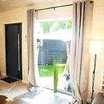 Campeggio 3 Widoki Kiekrz -domki Tiny House Z Prywatna Plaza I Pomostem Nad Jeziorem Kierskim Poznań