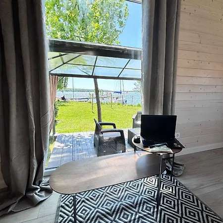 3 Widoki Kiekrz -domki Tiny House Z Prywatna Plaza I Pomostem Nad Jeziorem Kierskim