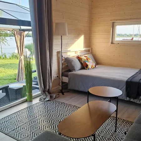 Camping 3 Widoki Kiekrz -domki Tiny House Z Prywatna Plaza I Pomostem Nad Jeziorem Kierskim