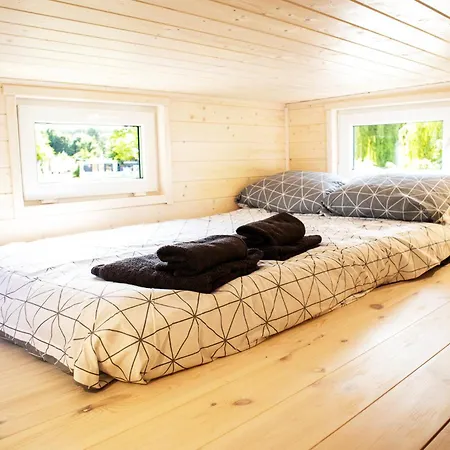 Camping 3 Widoki Kiekrz -domki Tiny House Z Prywatna Plaza I Pomostem Nad Jeziorem Kierskim *