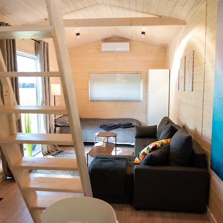 3 Widoki Kiekrz -domki Tiny House Z Prywatna Plaza I Pomostem Nad Jeziorem Kierskim 캠프장 포즈난