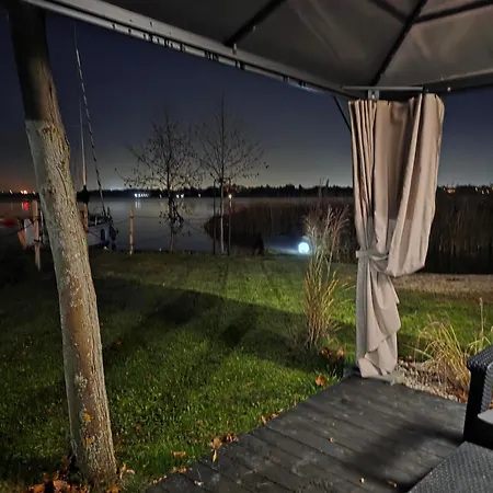 3 Widoki Kiekrz -domki Tiny House Z Prywatna Plaza I Pomostem Nad Jeziorem Kierskim