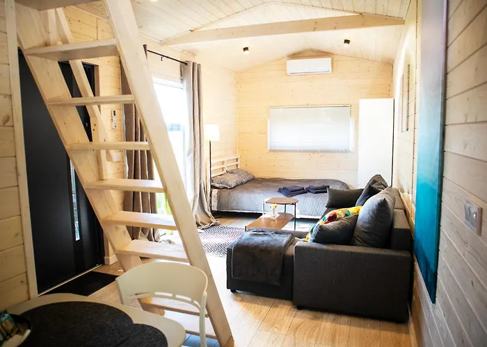 3 Widoki Kiekrz -domki Tiny House Z Prywatna Plaza I Pomostem Nad Jeziorem Kierskim Кемпинг Познань